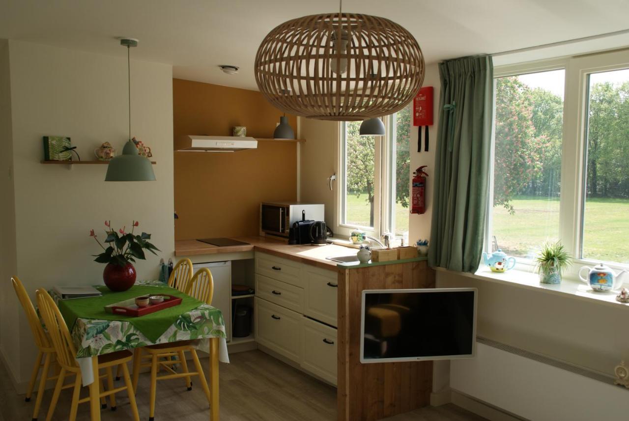 Vakantieboerderij 'T Zand - Appartement 히스위크 외부 사진